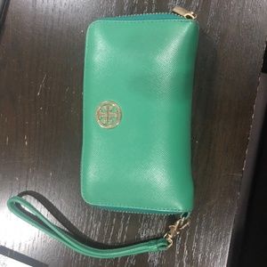 Tory Burch wallet